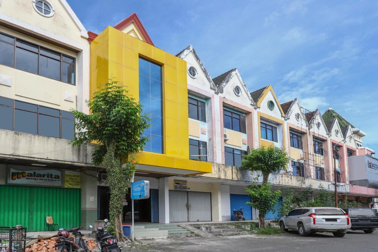 Отель Good Sleep Balikpapan Mitra Reddoorz Экстерьер фото