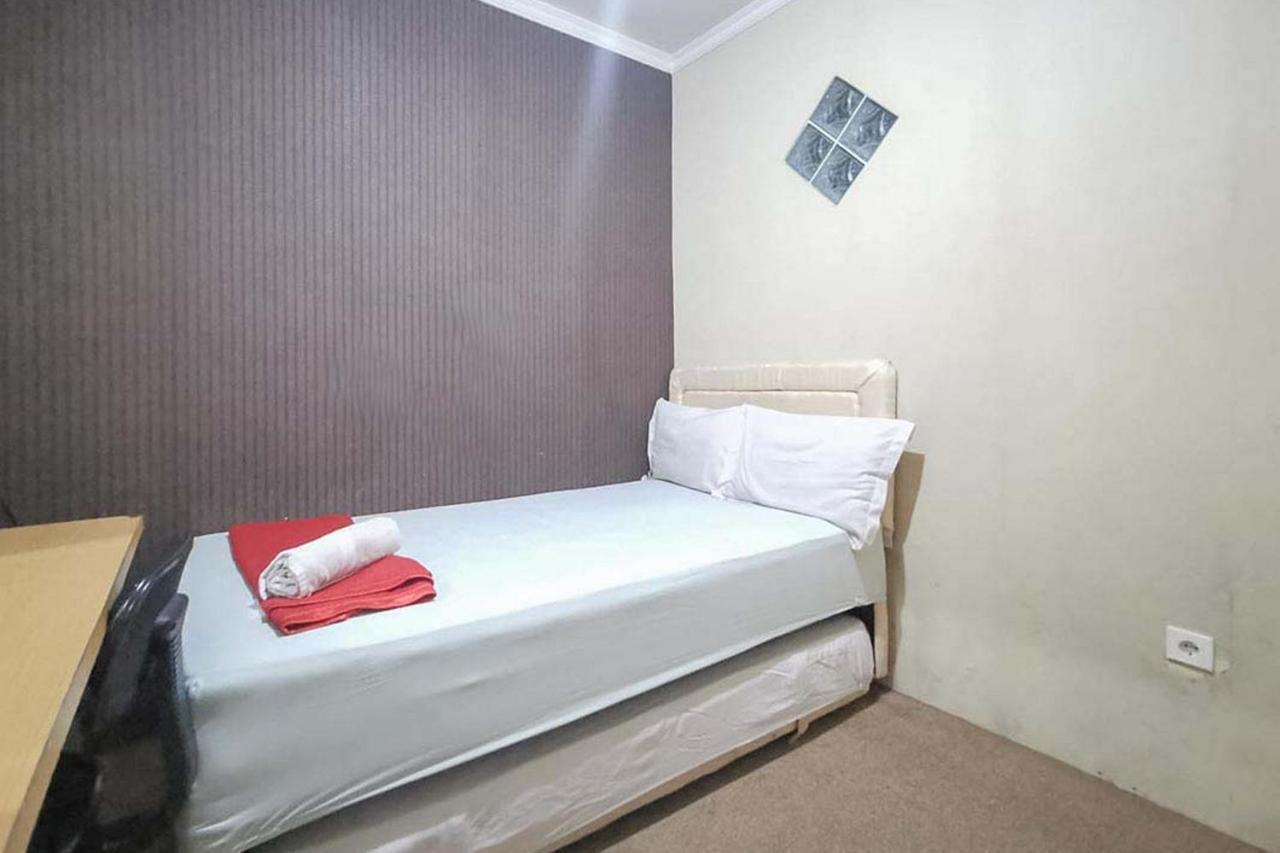 Отель Good Sleep Balikpapan Mitra Reddoorz Экстерьер фото