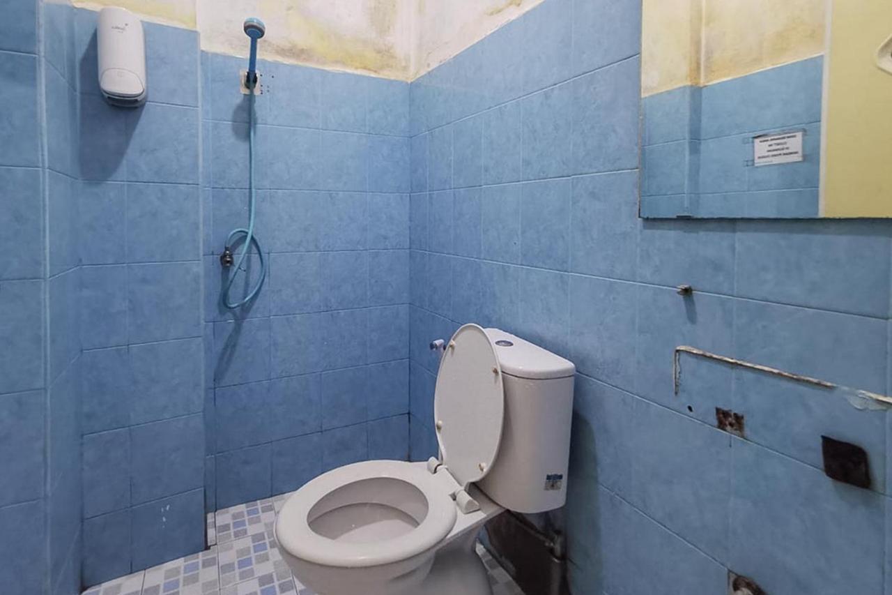 Отель Good Sleep Balikpapan Mitra Reddoorz Экстерьер фото